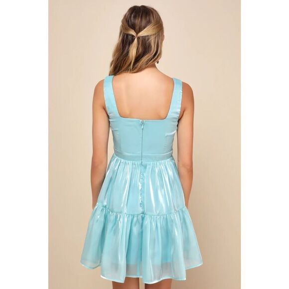 Lulus Womens Thriving Darling Shiny Sleeveless Tiered Mini Dress Large - Picture 2 of 13